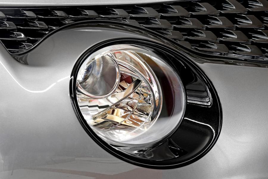 Детали экстерьера Nissan Juke Dark Sound 2017 года  (фото 9 из 10)